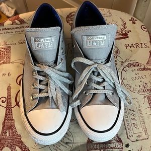 Galaxy themed Converse!